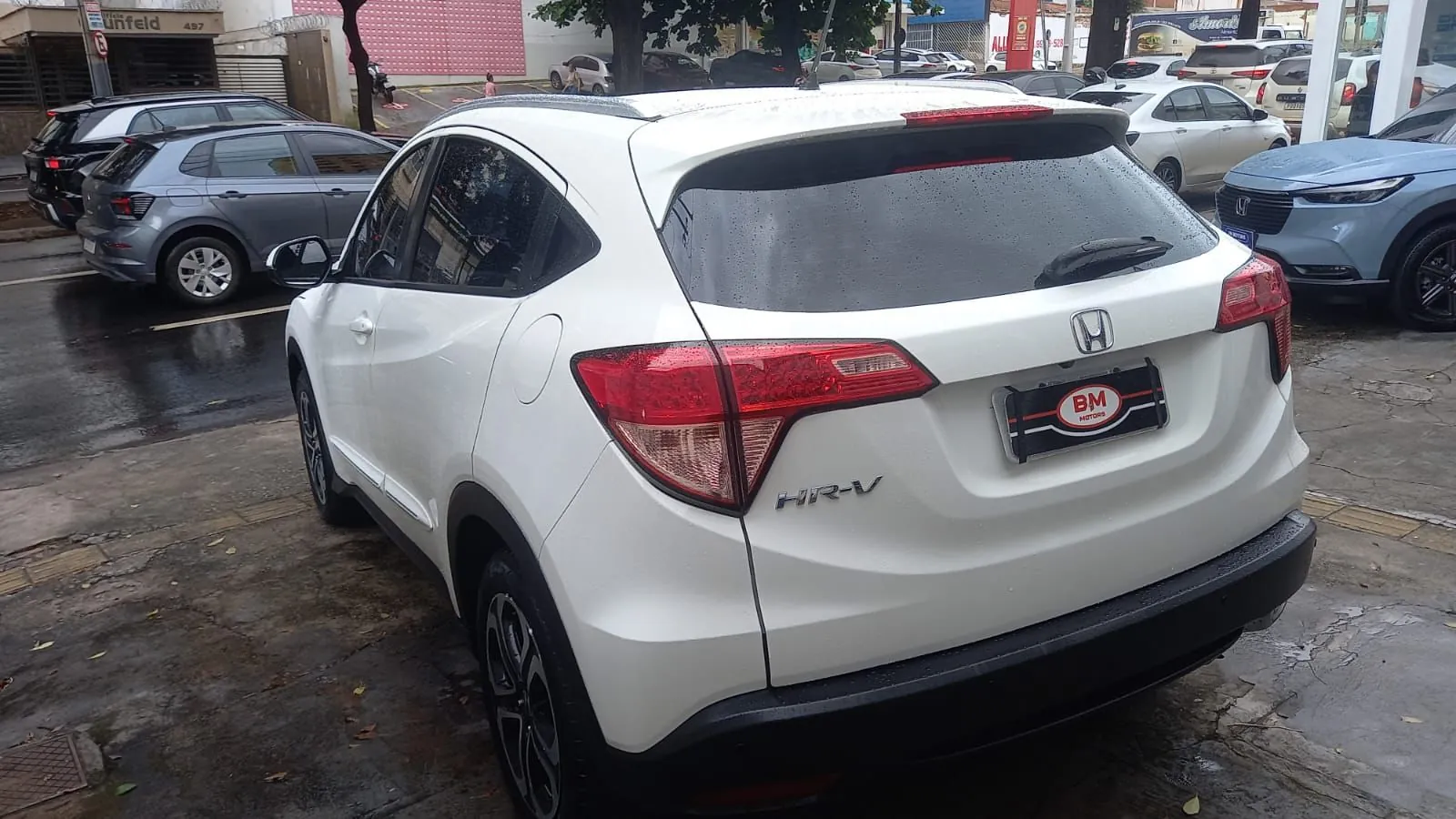 
								Honda HRV EX 1.8 total									