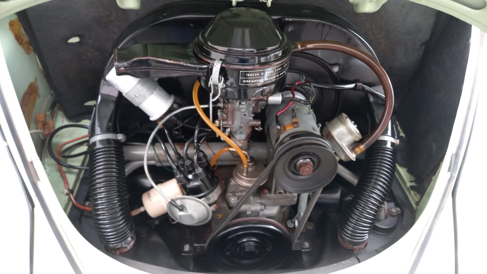 
								Fusca 1.300 total									