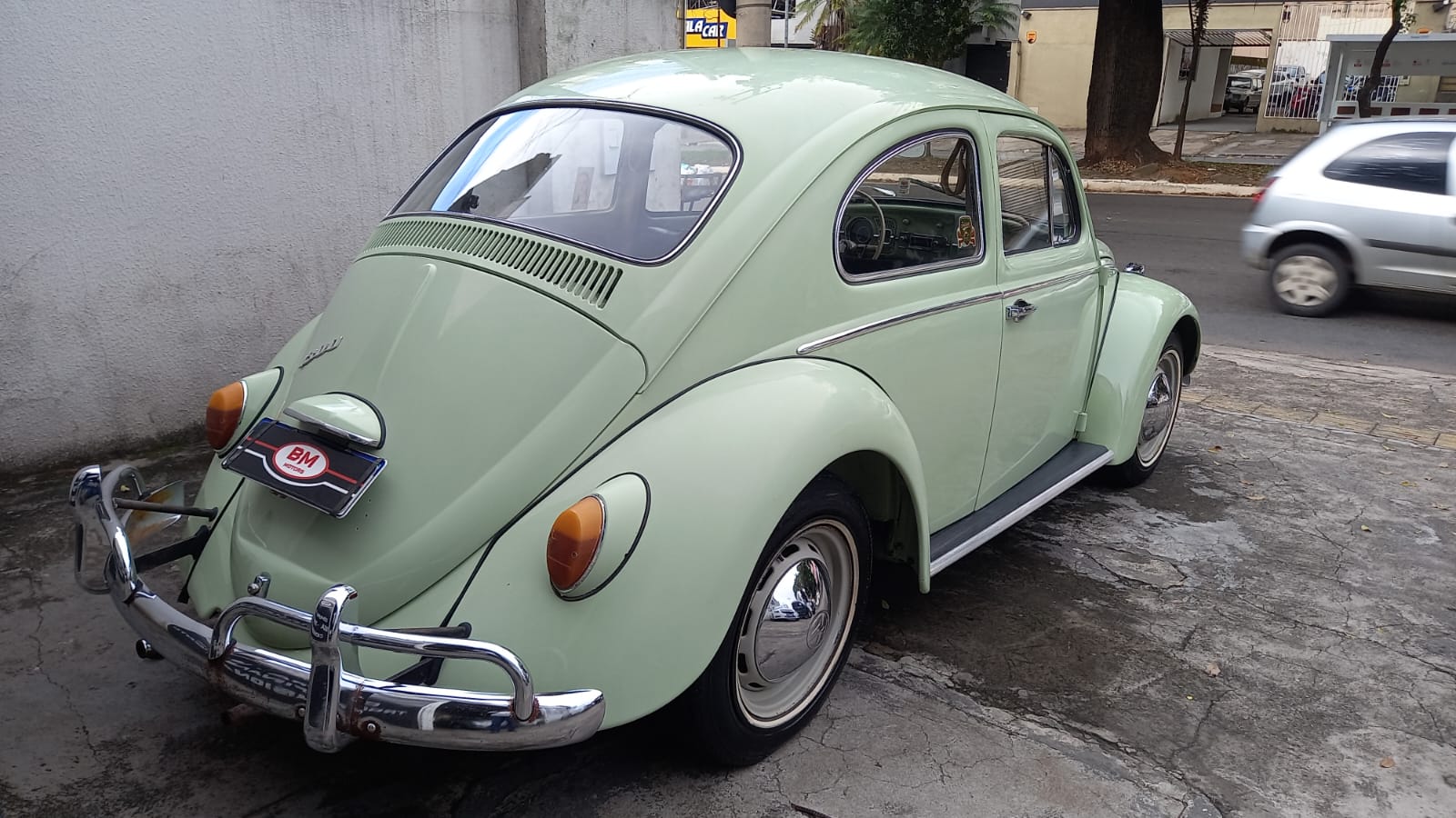 
								Fusca 1.300 total									