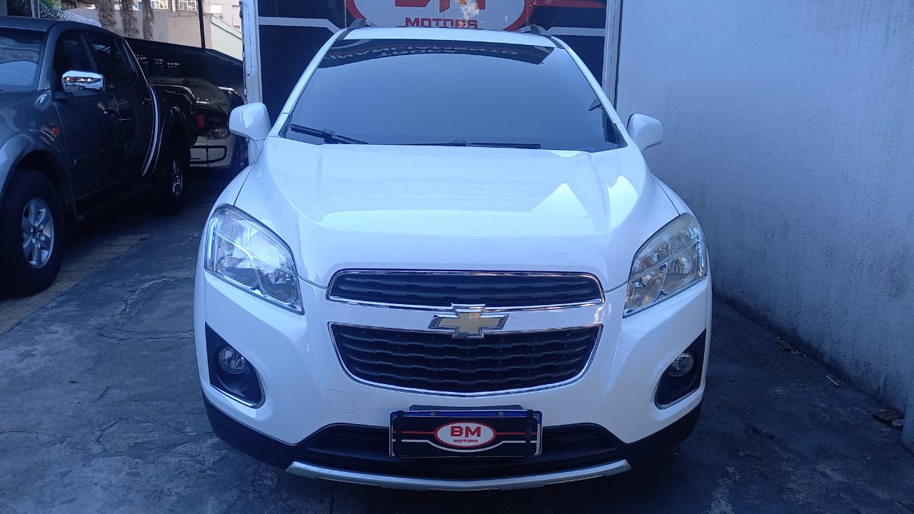 
								Tracker 1.8 LTZ 2015/2015 automático com teto Solar $58.900,00 total									