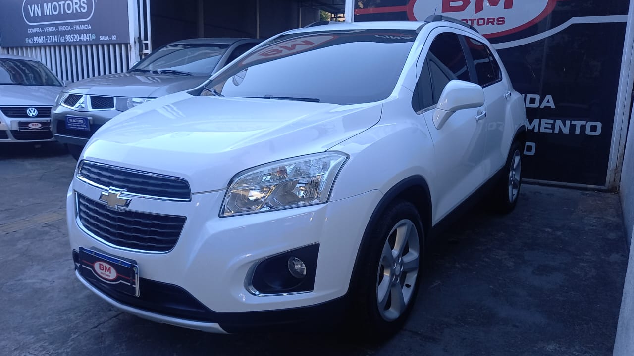 
								Tracker 1.8 LTZ 2015/2015 automático com teto Solar $58.900,00 total									
