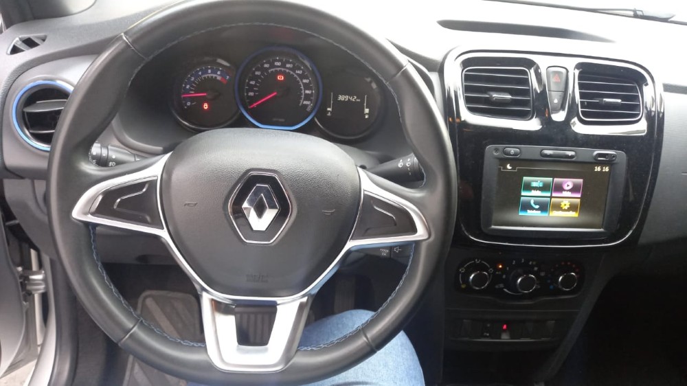 
								Sandero GTLine total									
